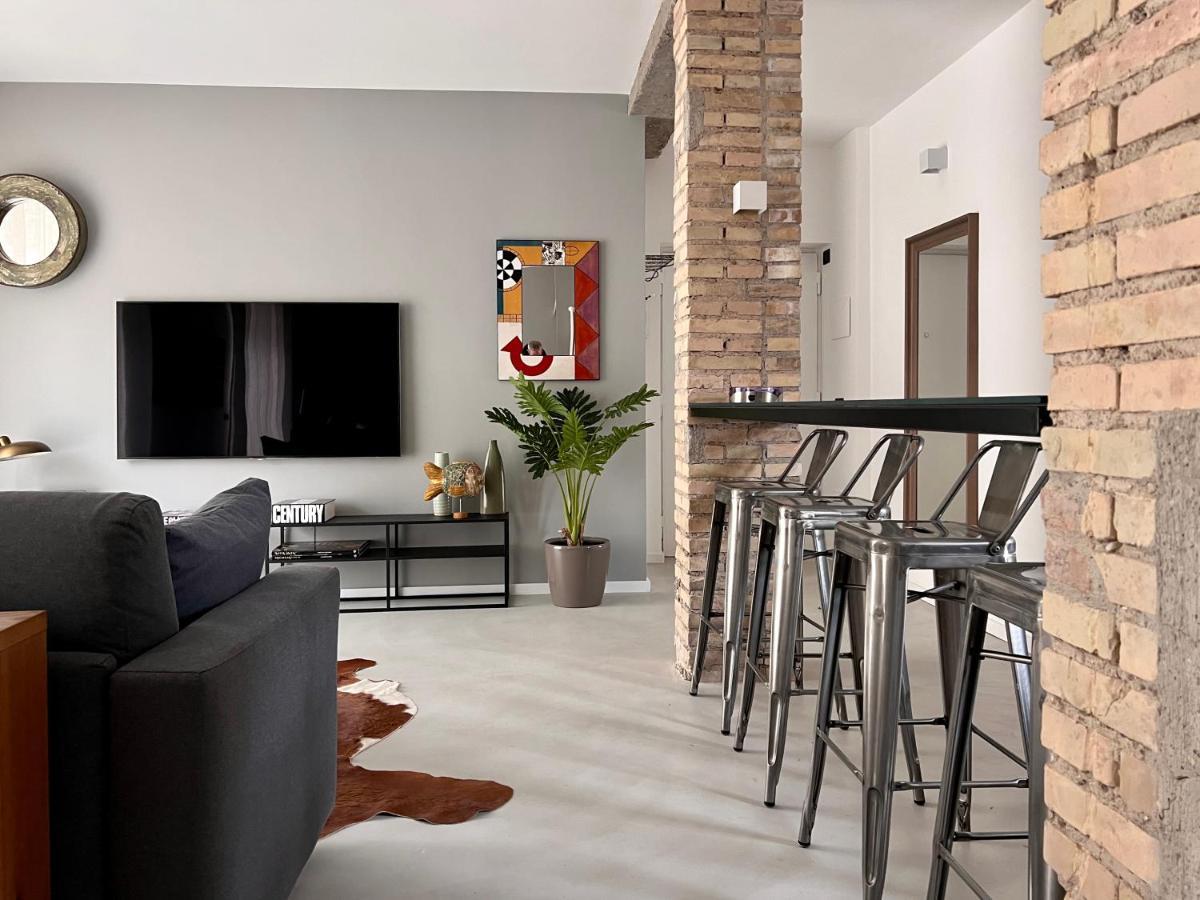 Romeasyoulike - Magenta Loft Esterno foto